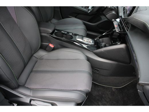 Peugeot 208 Hybrid 100 e-DCS6 GT | Automaat | Navi by app | Apple carplay | Camera | Full LED | 10.000km | ActivLease financial lease