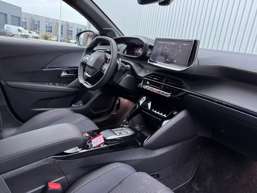Peugeot 208 Hybrid 100PK e-DCS6 GT Automaat | Camera Voor/Achter | Apple Carplay / Android Auto | Keyless Ent... ActivLease financial lease