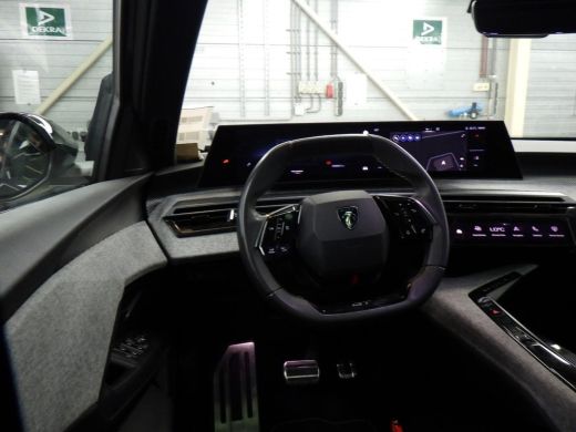 Peugeot 3008 1.2 Hybrid 136 GT | Automaat | Navigatie | Camera | Panorama/schuifdak | Lederen bekleding | 27.0... ActivLease financial lease