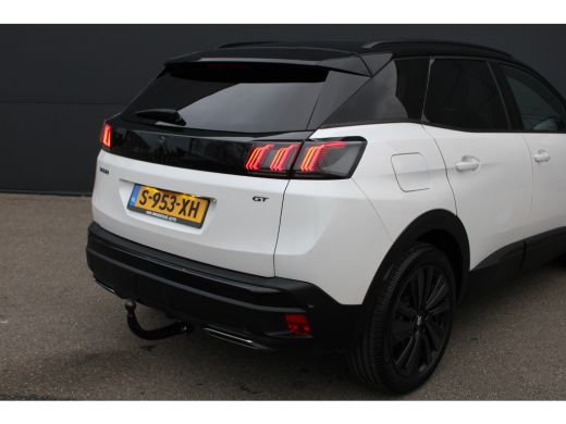 Peugeot 3008 1.2 PureTech GT | Navigatie | Camera | Focal | Black Pack | Parelmoer | Trekhaak | Elektrische ac... ActivLease financial lease