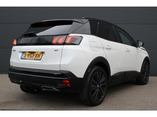 Peugeot 3008 1.2 PureTech GT | Navigatie | Camera | Focal | Black Pack | Parelmoer | Trekhaak | Elektrische ac... ActivLease financial lease