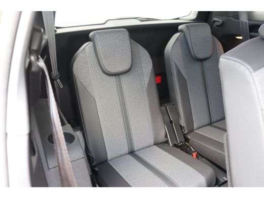 Peugeot 5008 1.2 PURETECH 130PK 7-ZITS ALLURE PACK AUTOMAAT / NAVI / LEDER / CLIMA / PDC / 18" LMV / CAMERA / ... ActivLease financial lease