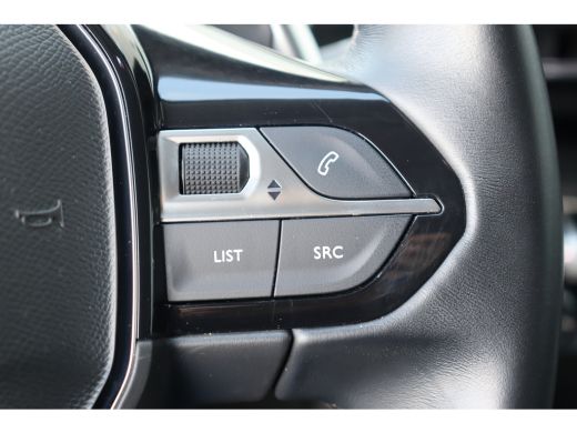 Peugeot 5008 1.2 PURETECH 130PK 7-ZITS ALLURE PACK AUTOMAAT / NAVI / LEDER / CLIMA / PDC / 18" LMV / CAMERA / ... ActivLease financial lease