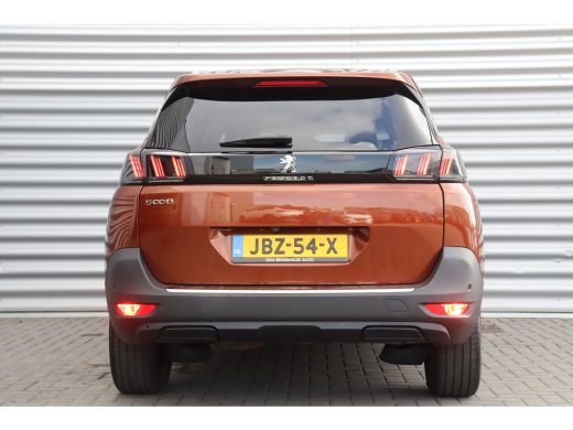 Peugeot 5008 1.2 PURETECH 130PK 7-ZITS ALLURE PACK AUTOMAAT / NAVI / LEDER / CLIMA / PDC / 18" LMV / CAMERA / ... ActivLease financial lease