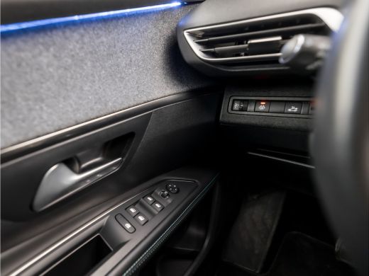 Peugeot 5008 1.2 PureTech Allure Sport 7 Persoons Automaat (FACELIFT, APPLE CARPLAY, GROOT NAVI, LEDER, 360 CA... ActivLease financial lease