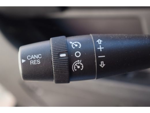 Peugeot Boxer 335 2.2 HDI L4 BAKWAGEN DAKSPOILER NAVI DAB CRUISE ActivLease financial lease