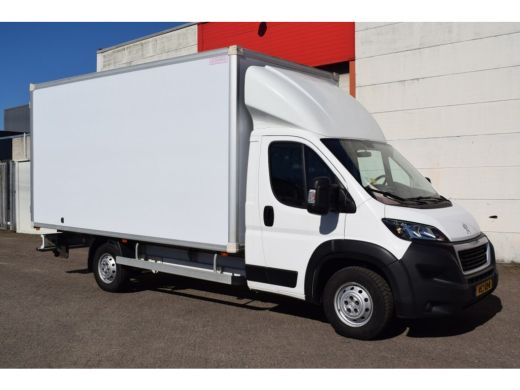 Peugeot Boxer 335 2.2 HDI L4 BAKWAGEN DAKSPOILER NAVI DAB CRUISE ActivLease financial lease