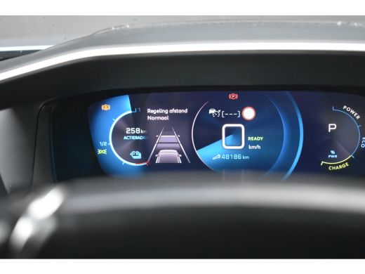 Peugeot e-2008 EV GT 50 kWh 3 Fase | Schuif-/Kanteldak | Stoelverwarming | Alcantara | Achteruitrijcamera | Voor... ActivLease financial lease