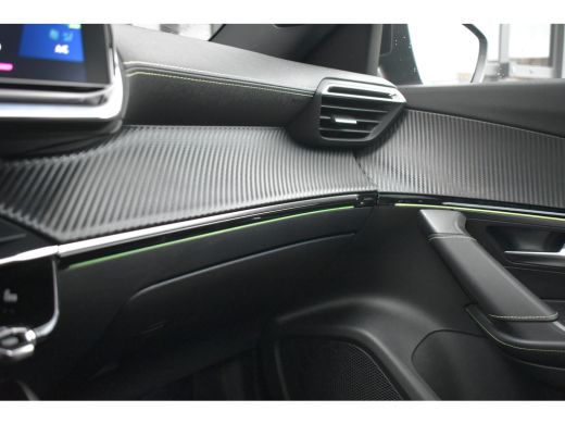 Peugeot e-2008 EV GT 50 kWh 3 Fase | Schuif-/Kanteldak | Stoelverwarming | Alcantara | Achteruitrijcamera | Voor... ActivLease financial lease