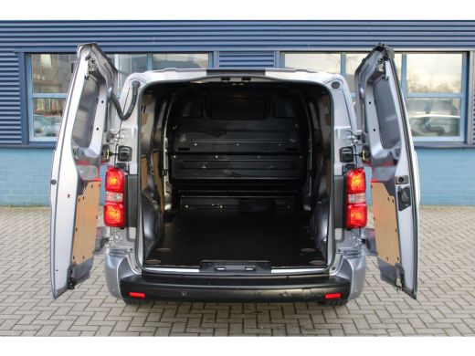 Peugeot e-Expert L3 75 kWh 2X SCHUIFDEUR | NAVI | CAMERA + DIGITALE SPIEGEL | DRAADLOOS CARPLAY | ERG COMPLEET! ActivLease financial lease