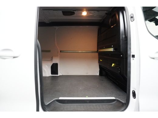 Peugeot Expert 2.0 BlueHDi 145 L3 | Achteruitrijcamera | Airco | Apple Carplay/Android Auto|telefoonintegratie p... ActivLease financial lease