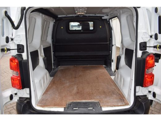 Peugeot Expert COMPACT 2.0 BlueHDI Premium AUTOMAAT CARPLAY CAMERA TREKHAAK ActivLease financial lease