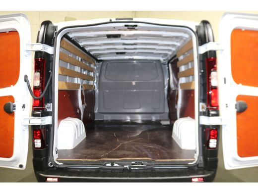 Renault Trafic 2.0 dCi 150pk L2 H1 Work Edition ActivLease financial lease