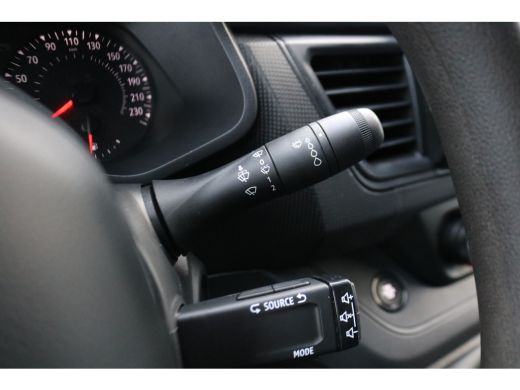 Renault Trafic 2.0 dCi 150pk L2 H1 Work Edition ActivLease financial lease