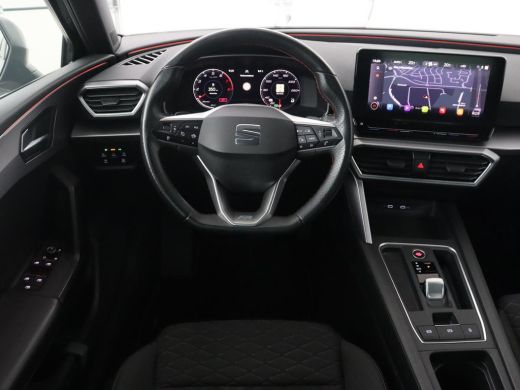 Seat Leon 1.5 eTSI FR Launch Edition | Carplay | Adaptive cruise | Sfeerverlichting | Navigatie | Full LED ... ActivLease financial lease