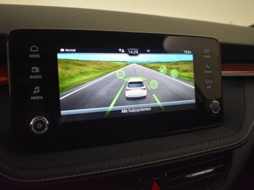 Skoda Fabia 1.0 TSI Monte Carlo 115pk DSG/AUTO | Achteruitkijkcamera | Navigatie via app connect | Led koplam... ActivLease financial lease