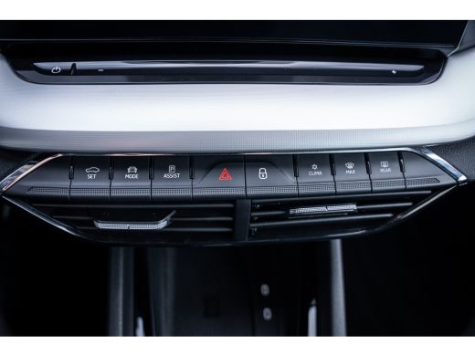 Skoda Octavia Combi 1.0 e-TSI Business Edition | Cruise control | Trekhaak uitklapbaar | Voorstoelen verwarmd ActivLease financial lease