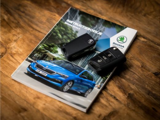 Skoda Scala 1.0 TSI Sportline (VIRTUAL COCKPIT, APPLE CARPLAY, GROOT NAVI, CLIMATE, STOELVERWARMING, SPORTSTO... ActivLease financial lease