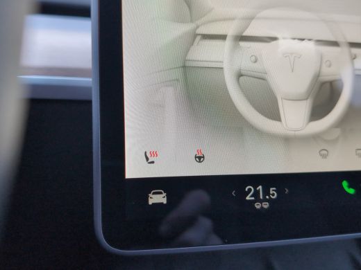 Tesla Model Y Long Range AWD 75 kWh | 1e eig. | Org. NL | Pano | Adap. Cruise | Trekhaak | Navigatie ActivLease financial lease