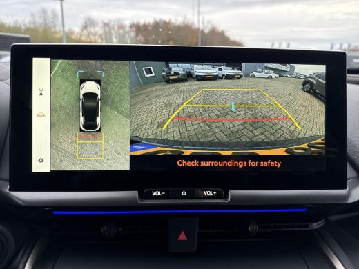 Toyota C-HR 1.8 Hybrid 140 Executive **PLUS PACK/ NIEUWE AUTO/ DIRECT LEVERBAAR** ActivLease financial lease