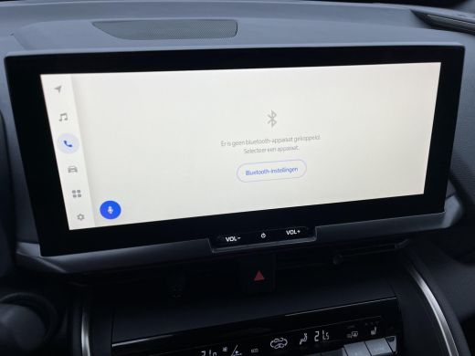 Toyota C-HR 2.0 Hybrid 200 Executive | Stoel- + stuurverwarming | Navigatie | Electrische achterklep | Dode h... ActivLease financial lease