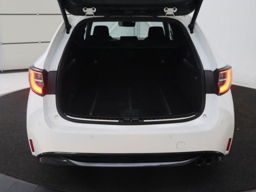 Toyota Corolla 2.0 Hybrid GR-Sport Plus | Head-Up | Stoelverwarming | Camera | Sportstoelen | Adaptive cruise | ... ActivLease financial lease