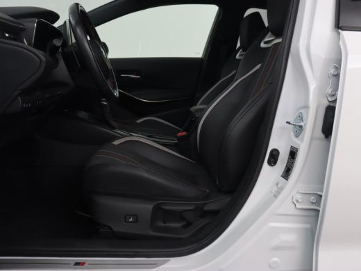 Toyota Corolla 2.0 Hybrid GR-Sport Plus | Head-Up | Stoelverwarming | Camera | Sportstoelen | Adaptive cruise | ... ActivLease financial lease