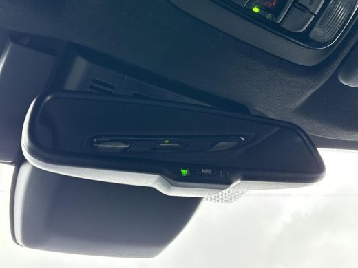 Toyota Yaris Cross 1.5 Hybrid 115 Dynamic **COMFORT PACK/ NIEUWE AUTO/ DIRECT LEVERBAAR** ActivLease financial lease