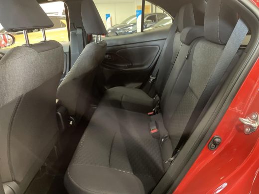 Toyota Yaris Cross 1.5 Hybrid 115 Dynamic **COMFORT PACK/ NIEUWE AUTO/ DIRECT LEVERBAAR** ActivLease financial lease