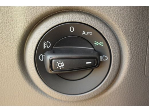 Volkswagen Crafter 2.0 TDI L3H3 Highline 140 PK LED TREKHAAK NAVI BETIMMERING ActivLease financial lease