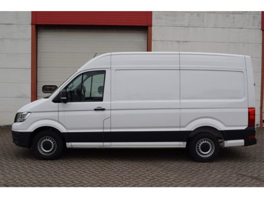 Volkswagen Crafter 2.0 TDI L3H3 Highline MY25 AUTOMAAT LED TREKHAAK GEVEERDE STOEL ActivLease financial lease