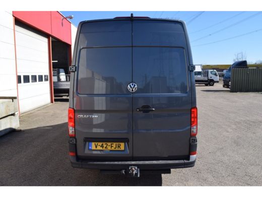 Volkswagen Crafter L3H3 2.0 TDI Highline 140PK AUTOMAAT TREKHAAK ActivLease financial lease
