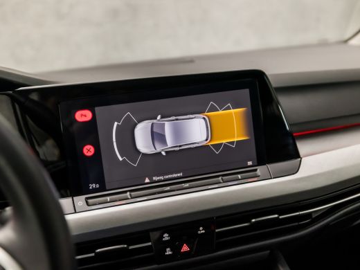 Volkswagen Golf 1.0 eTSI Sport Automaat (VIRTUAL COCKPIT, APPLE CARPLAY, GROOT NAVI, SFEERVERLICHTING,  KEYLESS, ... ActivLease financial lease