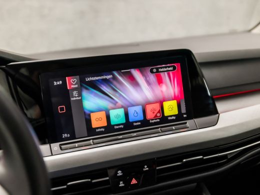 Volkswagen Golf 1.0 eTSI Sport Automaat (VIRTUAL COCKPIT, APPLE CARPLAY, GROOT NAVI, SFEERVERLICHTING,  KEYLESS, ... ActivLease financial lease