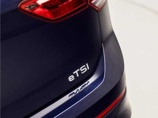 Volkswagen Golf 1.0 eTSI Sport Automaat (VIRTUAL COCKPIT, APPLE CARPLAY, GROOT NAVI, SFEERVERLICHTING,  KEYLESS, ... ActivLease financial lease