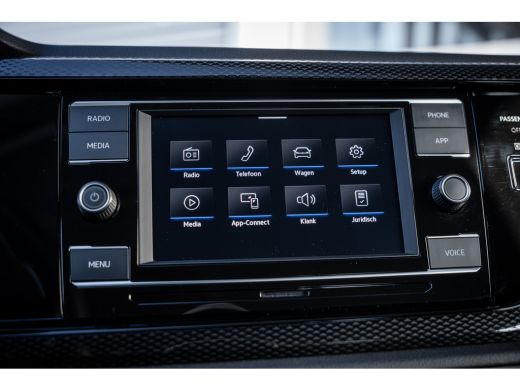 Volkswagen Taigo 1.0 TSI Life | Airco (automatisch) | DAB ontvanger | Lichtmetalen velgen 16" ActivLease financial lease