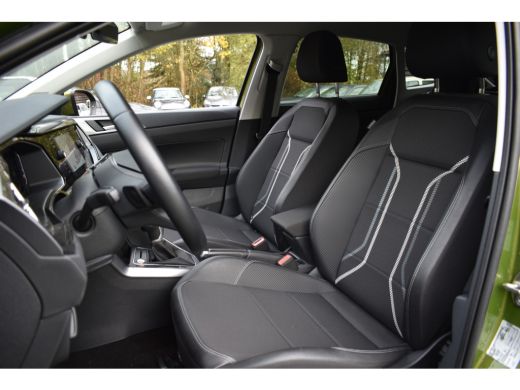 Volkswagen Taigo TSI 110PK DSG STYLE CAMERA/NAVI/LEDER ActivLease financial lease