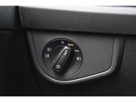 Volkswagen Taigo TSI 110PK DSG STYLE CAMERA/NAVI/LEDER ActivLease financial lease