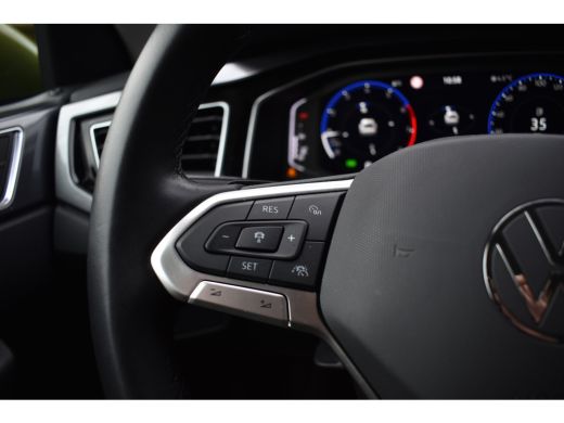 Volkswagen Taigo TSI 110PK DSG STYLE CAMERA/NAVI/LEDER ActivLease financial lease