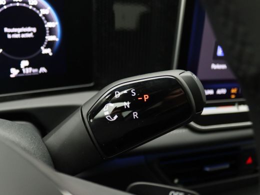 Volkswagen Tiguan 1.5 eHybrid Life Edition 204PK DSG Trekhaak, 19" LM Velgen, Keyless, Achteruitrijcamera, Side Ass... ActivLease financial lease