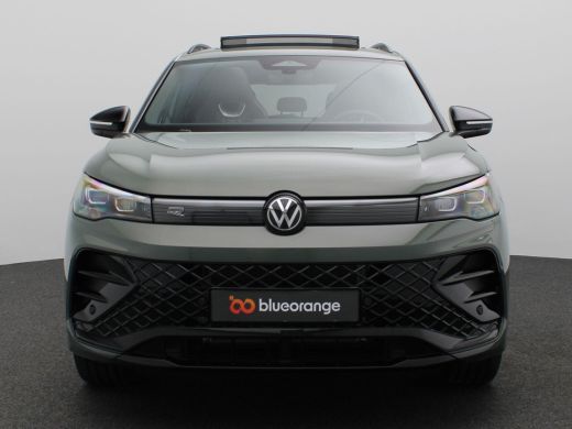 Volkswagen Tiguan 1.5 eHybrid R-Line Edition 272PK DSG Pano-Schuifdak, Black Style, Achteruitrijcamera, Trekhaak, 2... ActivLease financial lease