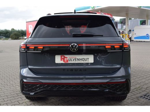Volkswagen Tiguan 1.5 eHybrid R-Line | HARMAN KARDON | PANO | BLACK PACK | BOMVOL ActivLease financial lease