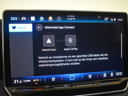 Volkswagen Tiguan 1.5 TSI eHybrid 200 kW R-Line 272pk | Panorama dak | Lederen bekleding | Trekhaak | 360 camera | ... ActivLease financial lease