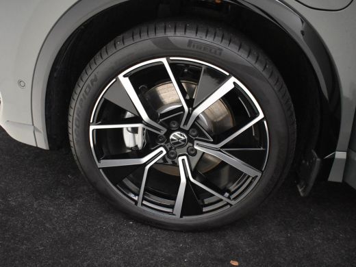 Volkswagen Tiguan 1.5 TSI eHybrid 200 kW R-Line 272pk | Panorama dak | Lederen bekleding | Trekhaak | 360 camera | ... ActivLease financial lease