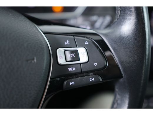 Volkswagen Tiguan Allspace 1.5 TSI Highline Business R 7p. | Open Dak | Trekhaak | Virtual | LED | Camera | Ergoactive | Cru... ActivLease financial lease