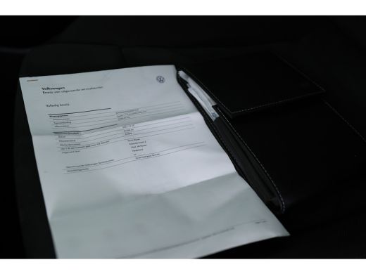 Volkswagen Tiguan Allspace 1.5 TSI Highline Business R 7p. | Open Dak | Trekhaak | Virtual | LED | Camera | Ergoactive | Cru... ActivLease financial lease