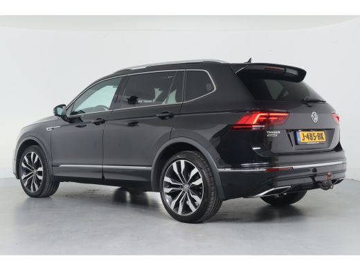 Volkswagen Tiguan Allspace 1.5 TSI Highline Business R 7p. | Open Dak | Trekhaak | Virtual | LED | Camera | Ergoactive | Cru... ActivLease financial lease
