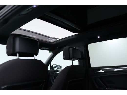 Volkswagen Tiguan Allspace 1.5 TSI Highline Business R 7p. | Open Dak | Trekhaak | Virtual | LED | Camera | Ergoactive | Cru... ActivLease financial lease
