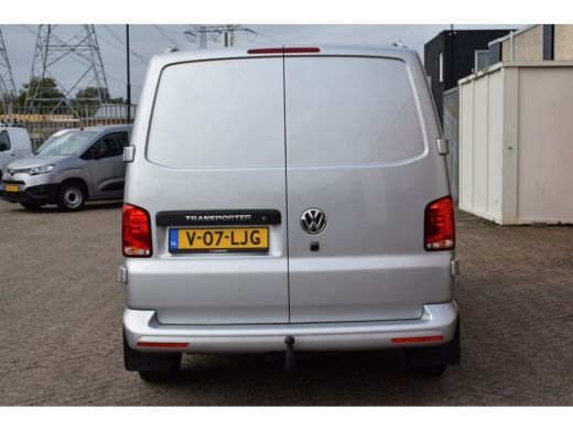Volkswagen Transporter 2.0 TDI L2H1 DC DUBBEL CABINE AUTOMAAT ZEER NETTE STAAT ActivLease financial lease