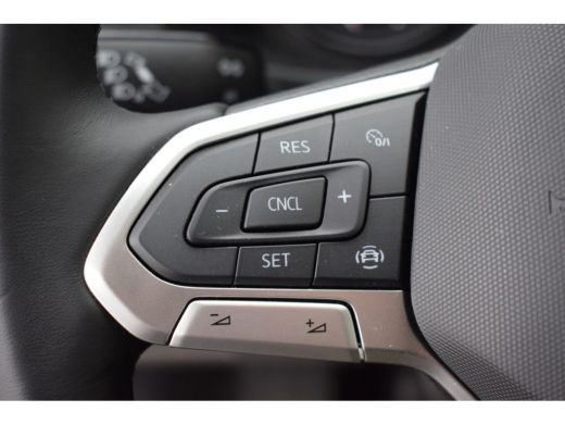 Volkswagen Transporter T6.1 2.0 TDI 150PK L2H1 Comfortline NAVI 16 INCH LMV ActivLease financial lease